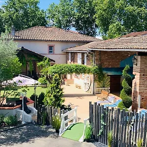 Couette-café D'hôtes Au Clos Georges, Saint-Jory